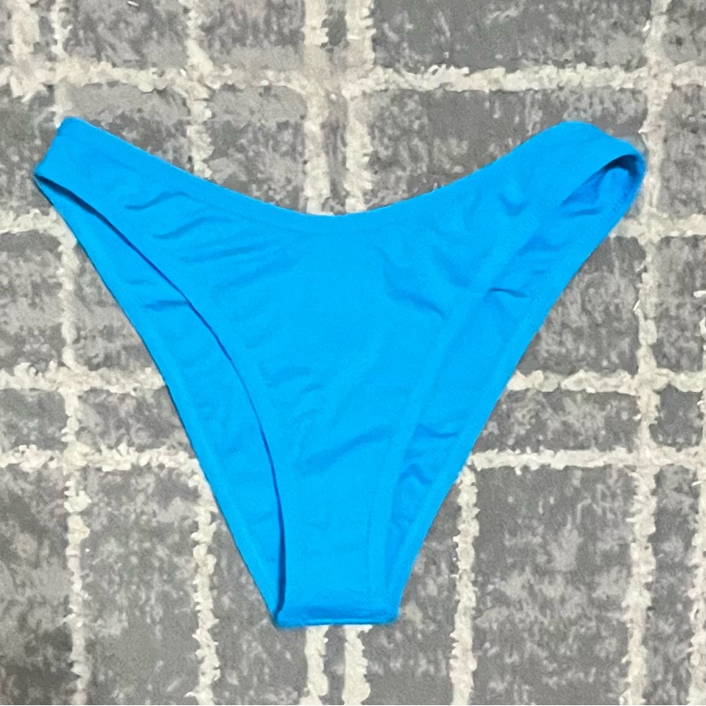 L Space Bitsy cut Whiplash‎ bikini bottom Aqua blue NWT Small